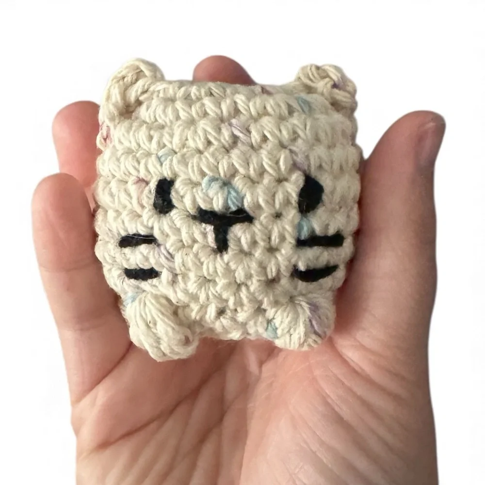 Crochet Mochi Cat